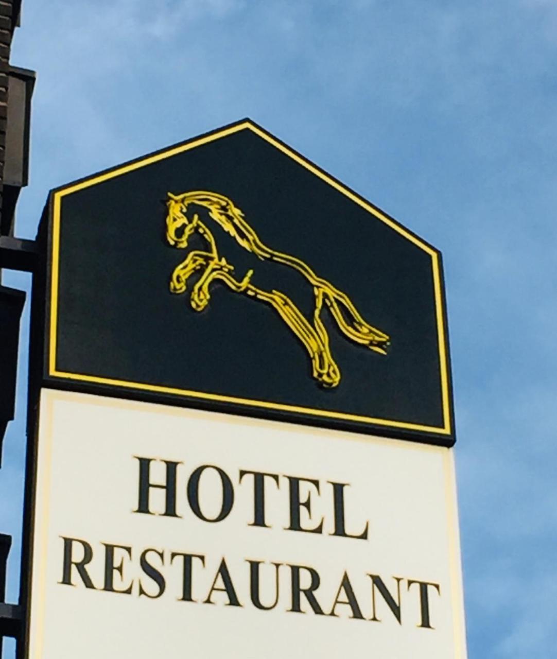 Hotel Wildpferd Dülmen Esterno foto